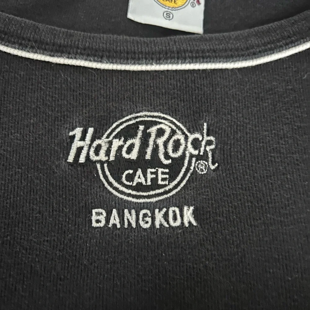 Woman’s HardRock Cafe Spaghetti Strap. - Picture 4 of 5